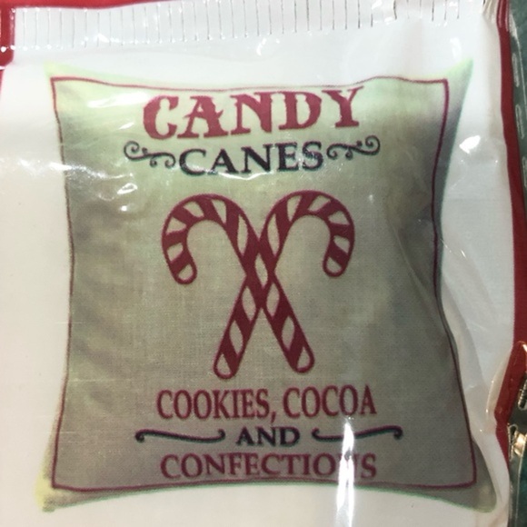 Burlap Christmas holiday candy cane red graphic print décor pillow cases new - Picture 10 of 16